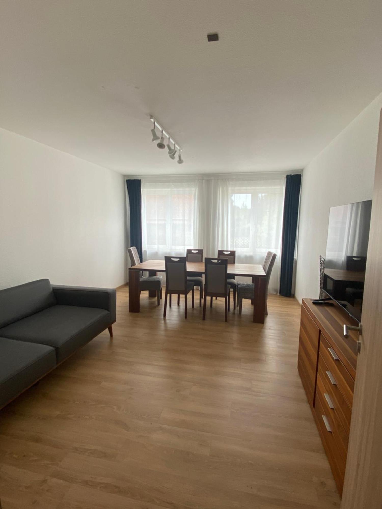 Ferienwohnung Feucht Eg Naturnah Parkplatz Wlan Esterno foto